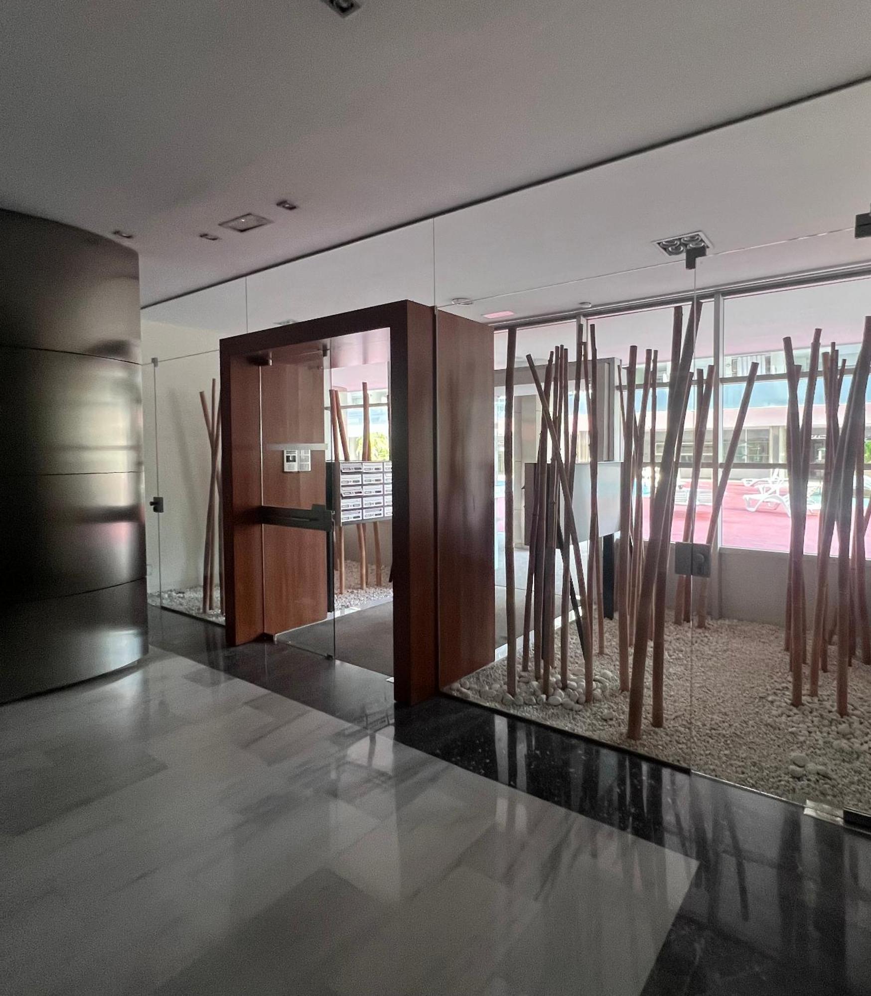 Apartment Luxurious By The Sea *