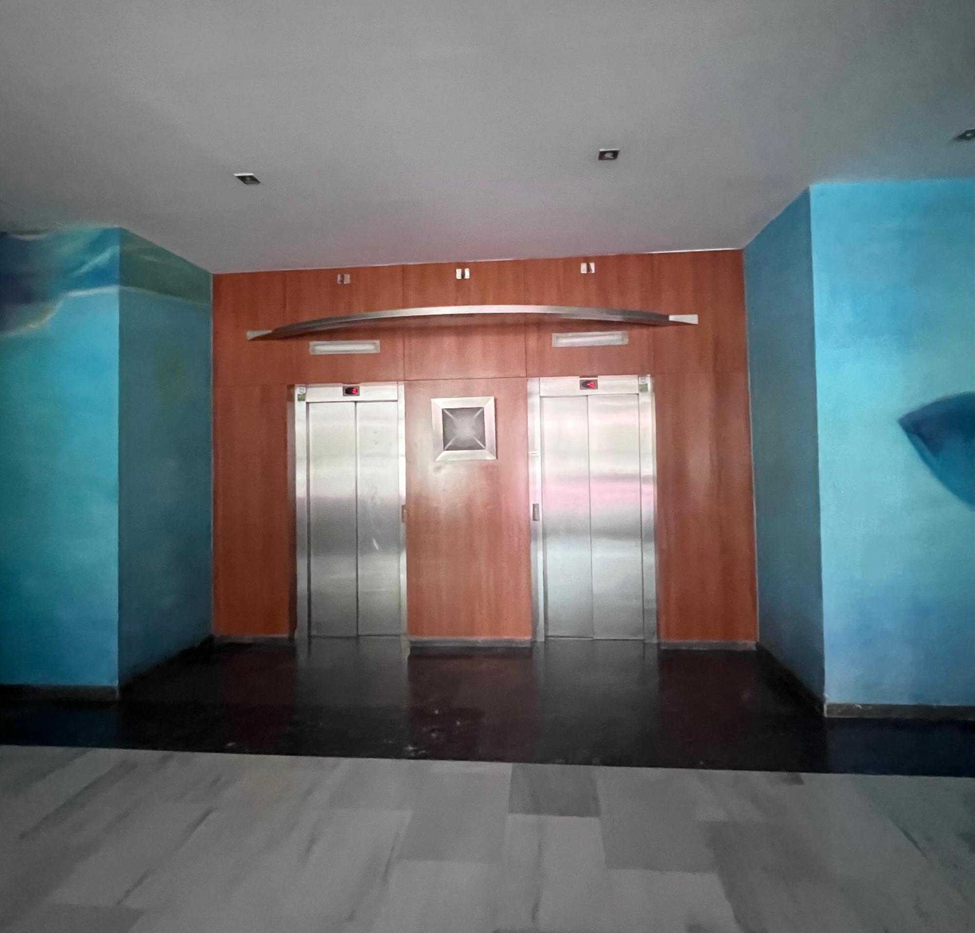 Luxurious By The Sea Apartment